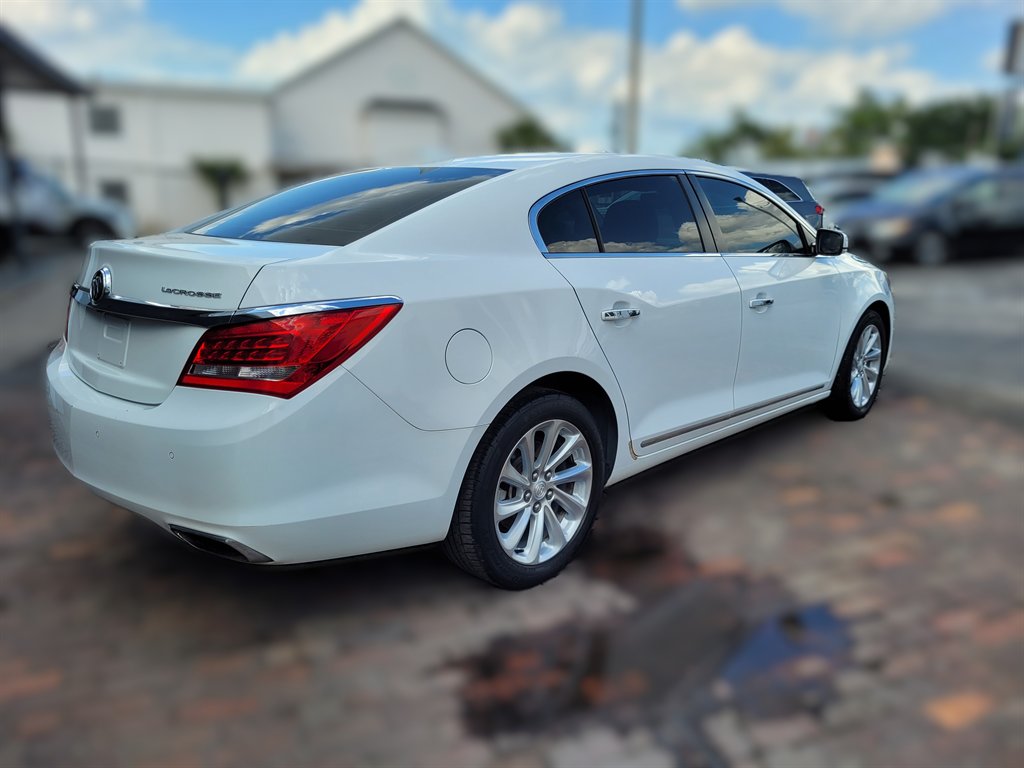 2016 Buick LaCrosse - $8,990