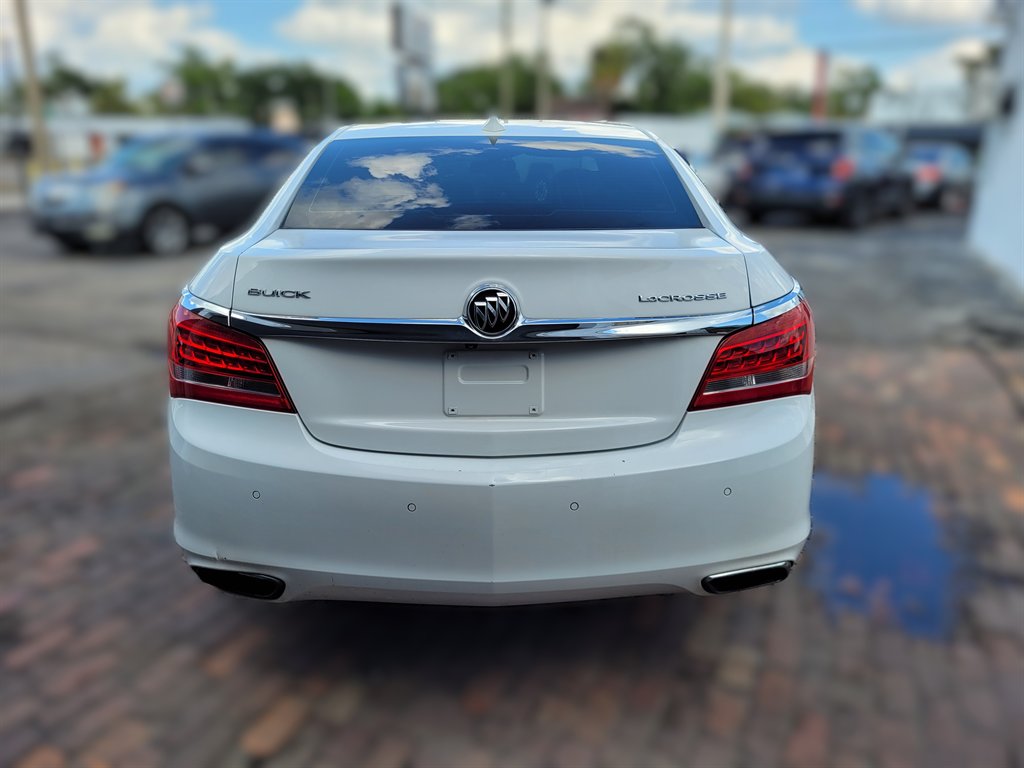 2016 Buick LaCrosse - $8,990
