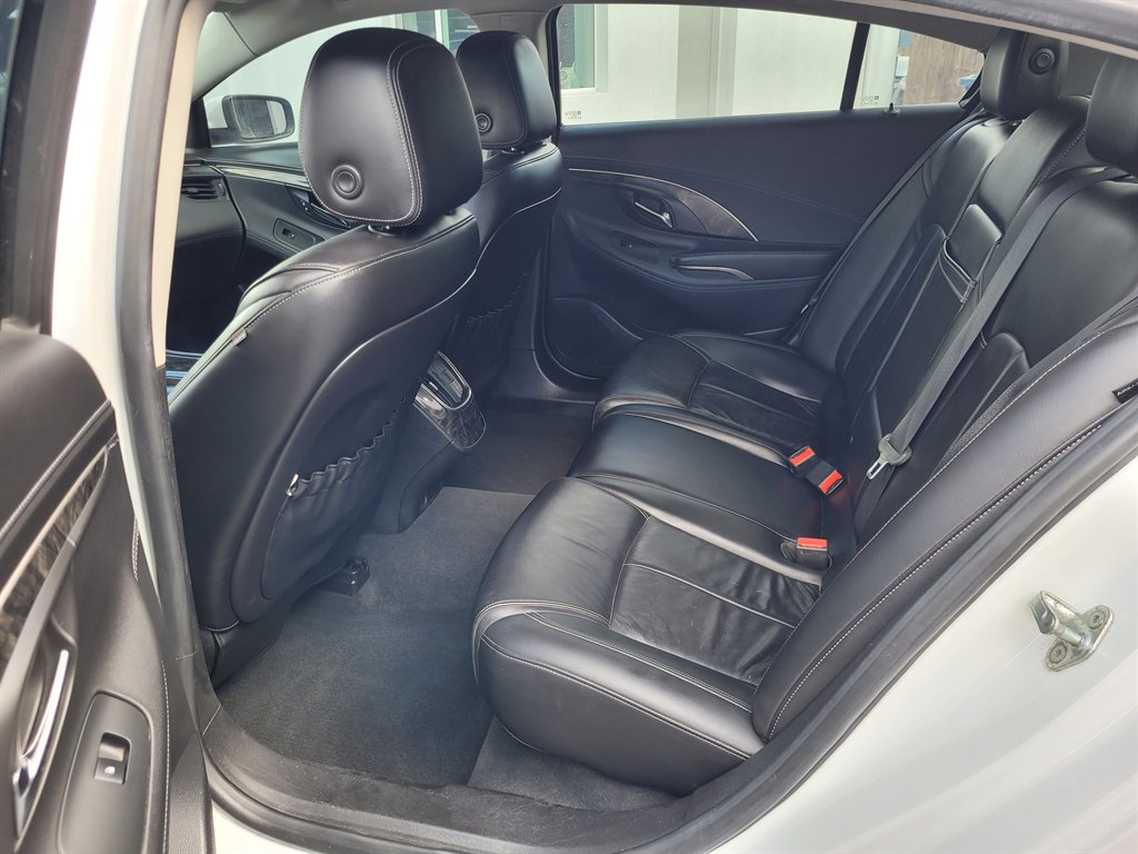 2016 Buick LaCrosse - $8,990
