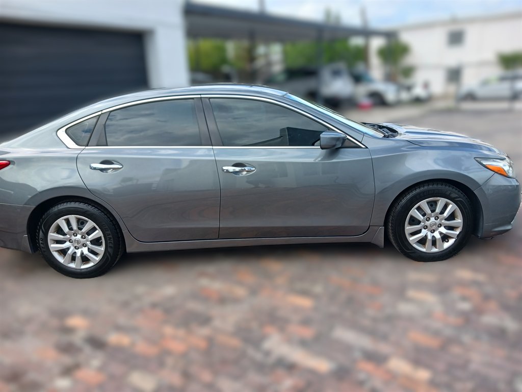 2017 Nissan Altima - $8,190