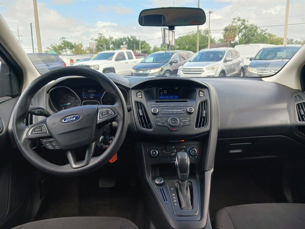 2017 Ford Focus - $3,990