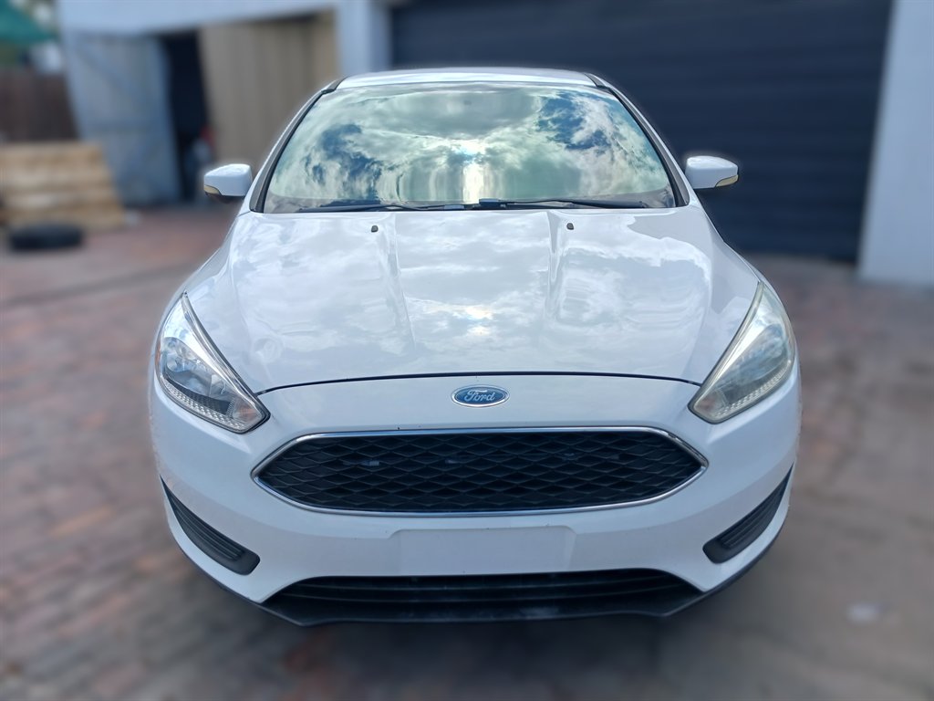 2017 Ford Focus - $3,990