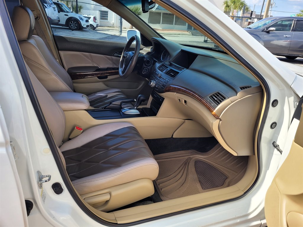 2008 Honda Accord - $4,490