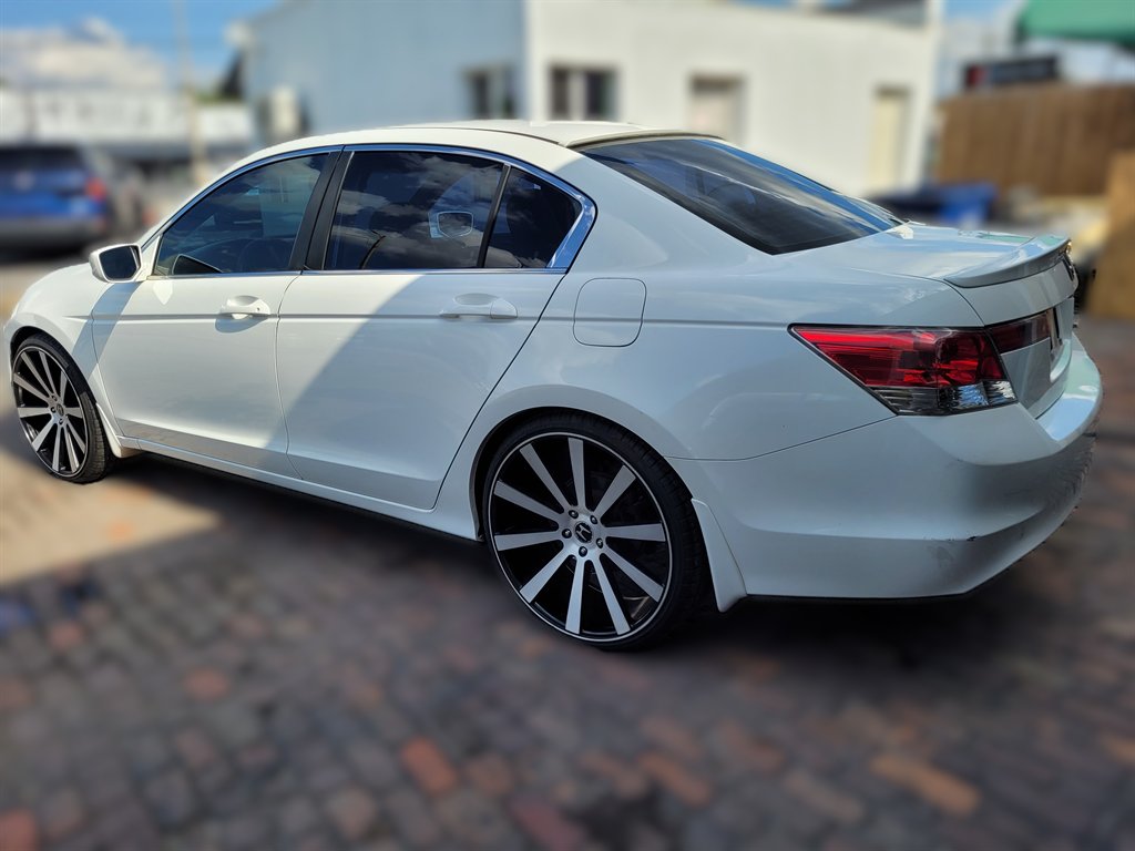 2008 Honda Accord - $4,490