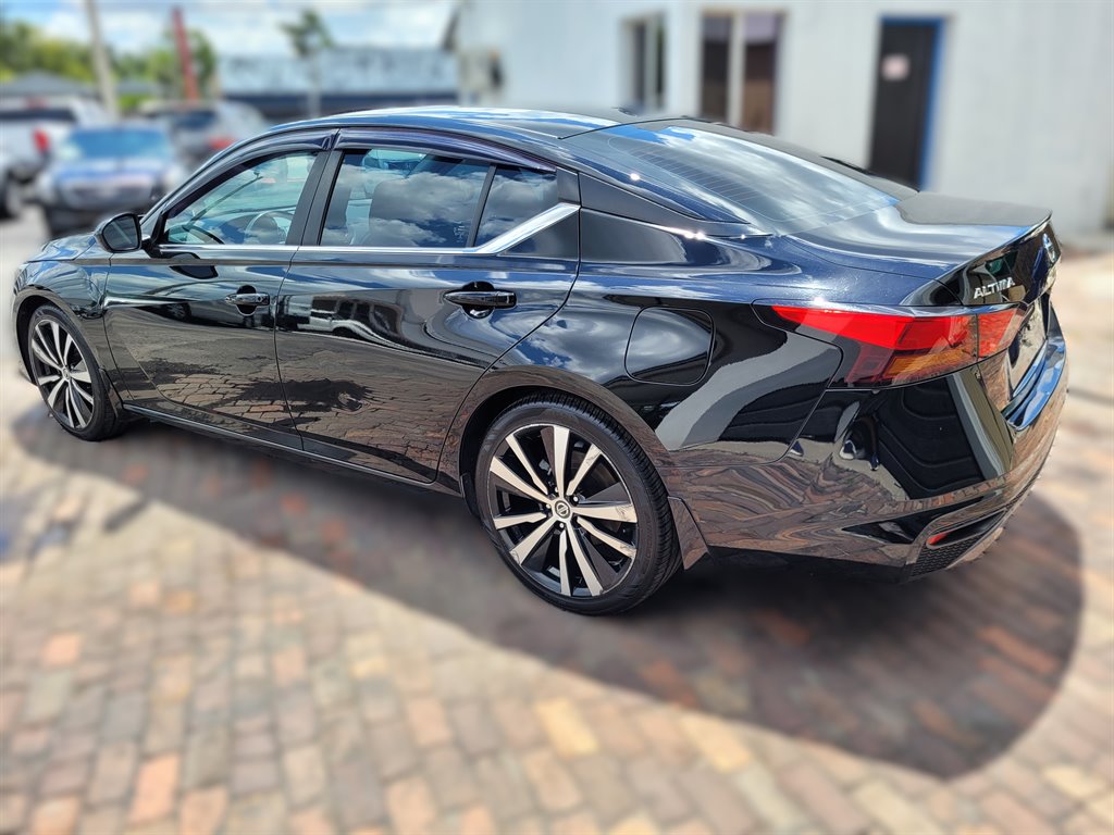 2020 Nissan Altima - $7,890