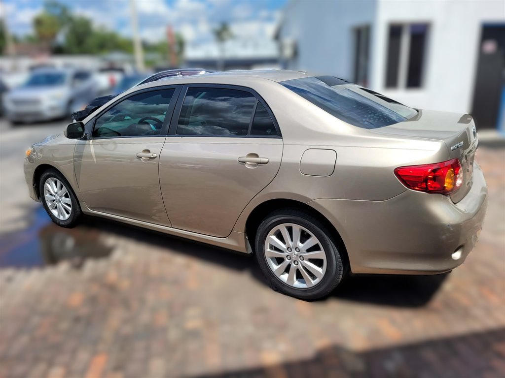 2009 Toyota Corolla - $8,390