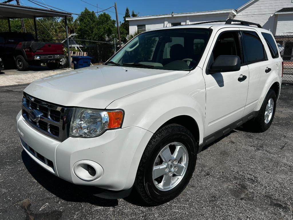 2009 Ford Escape XLS photo