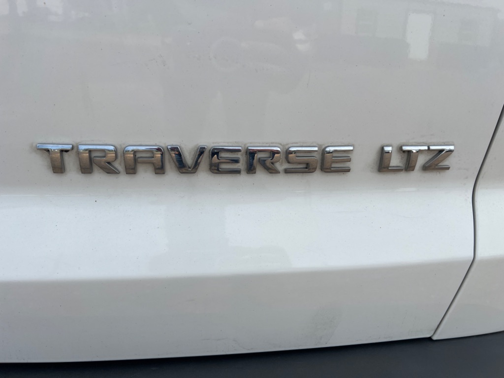 2012 Chevrolet Traverse LTZ photo