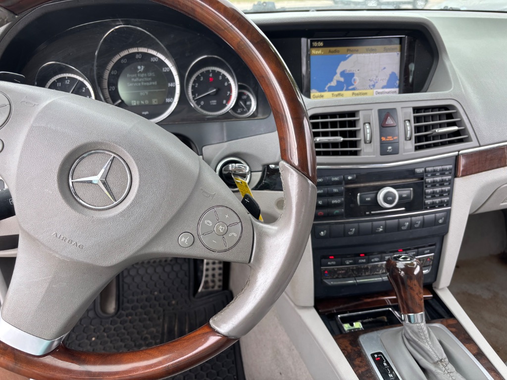 2011 Mercedes-Benz E-Class E350 photo