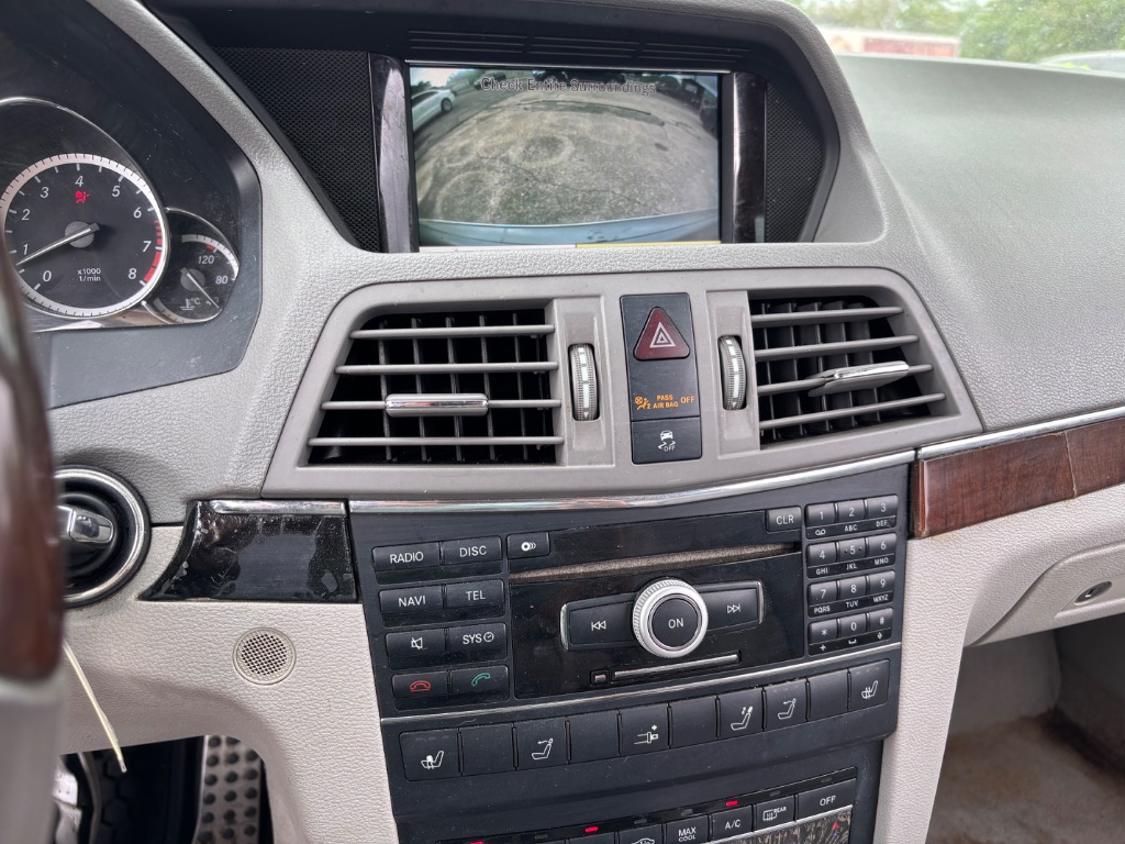 2011 Mercedes-Benz E-Class E350 photo