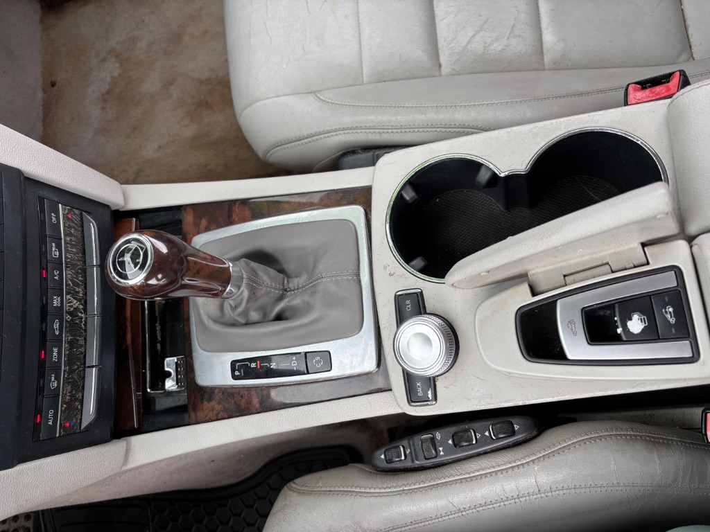 2011 Mercedes-Benz E-Class E350 photo