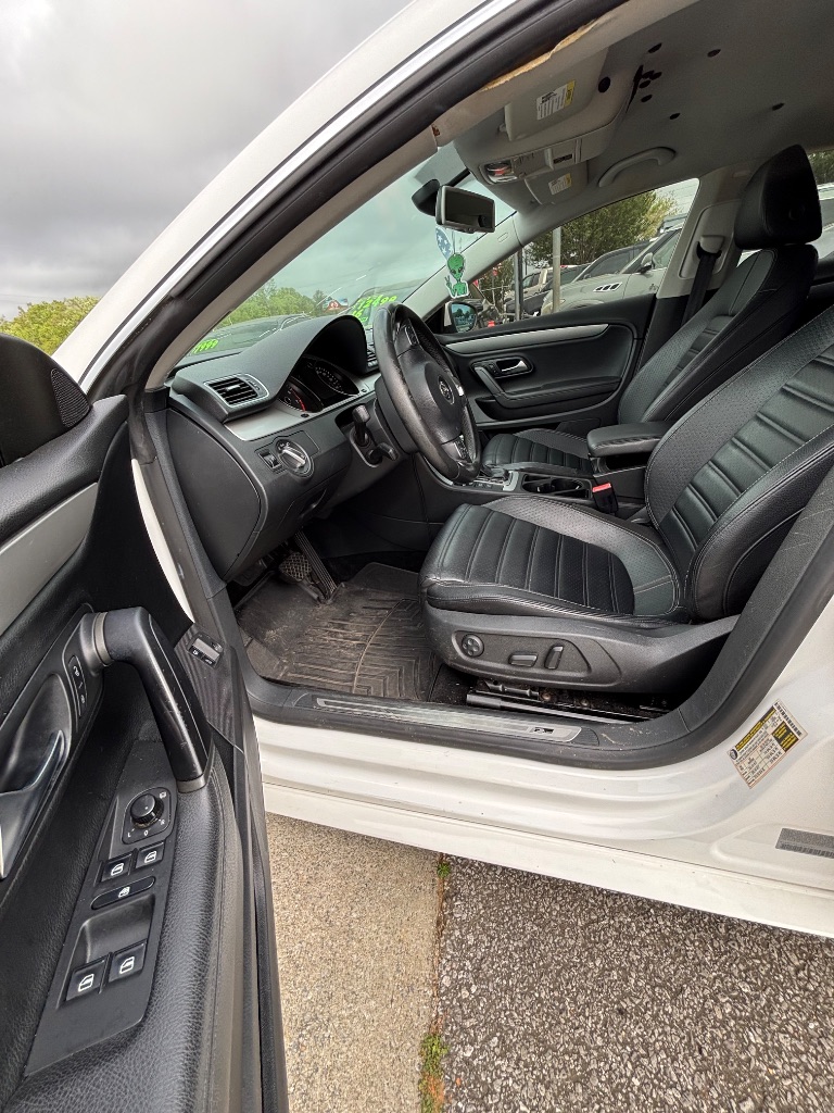 2012 Volkswagen CC Sport PZEV photo