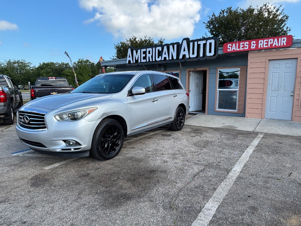 2013 Infiniti JX35 photo