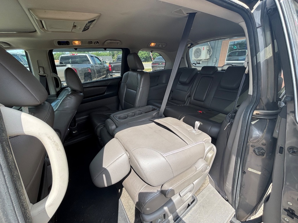 2012 Honda Odyssey Touring photo