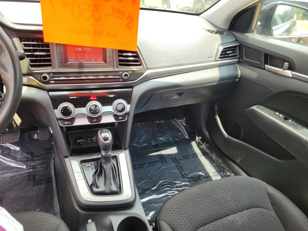 2019 Hyundai Elantra