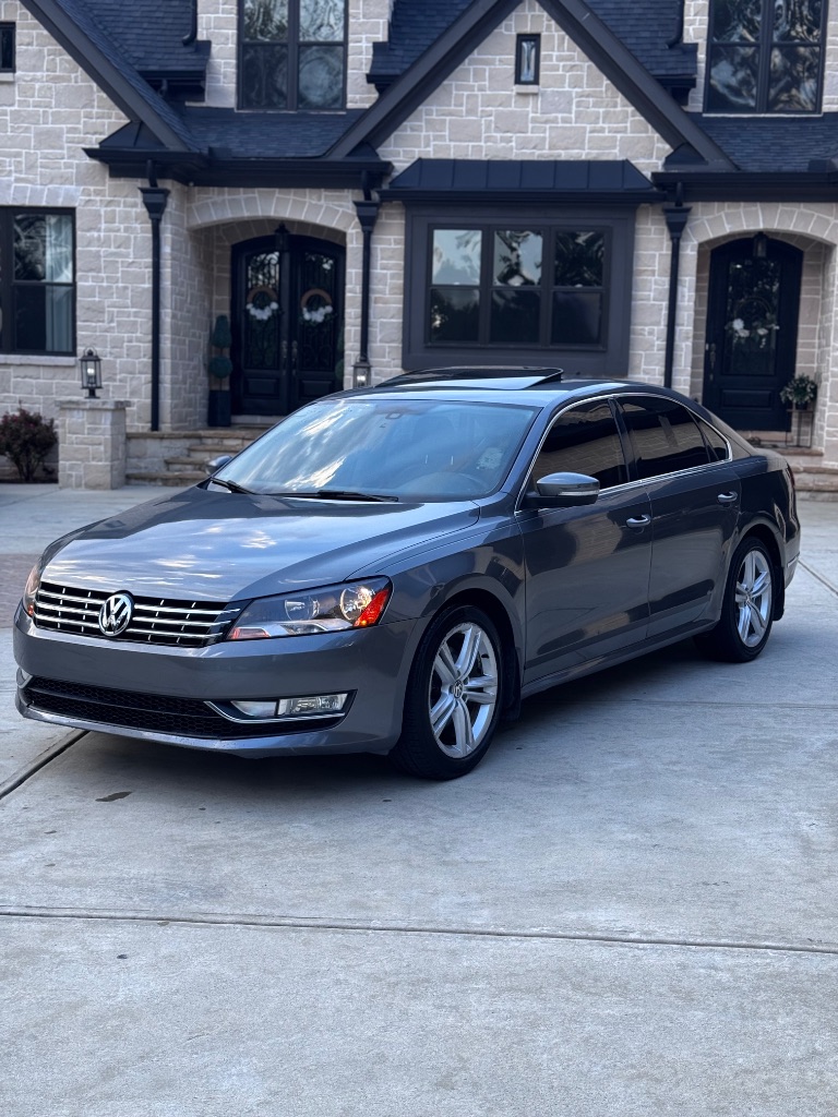 2015 Volkswagen Passat - $6,000