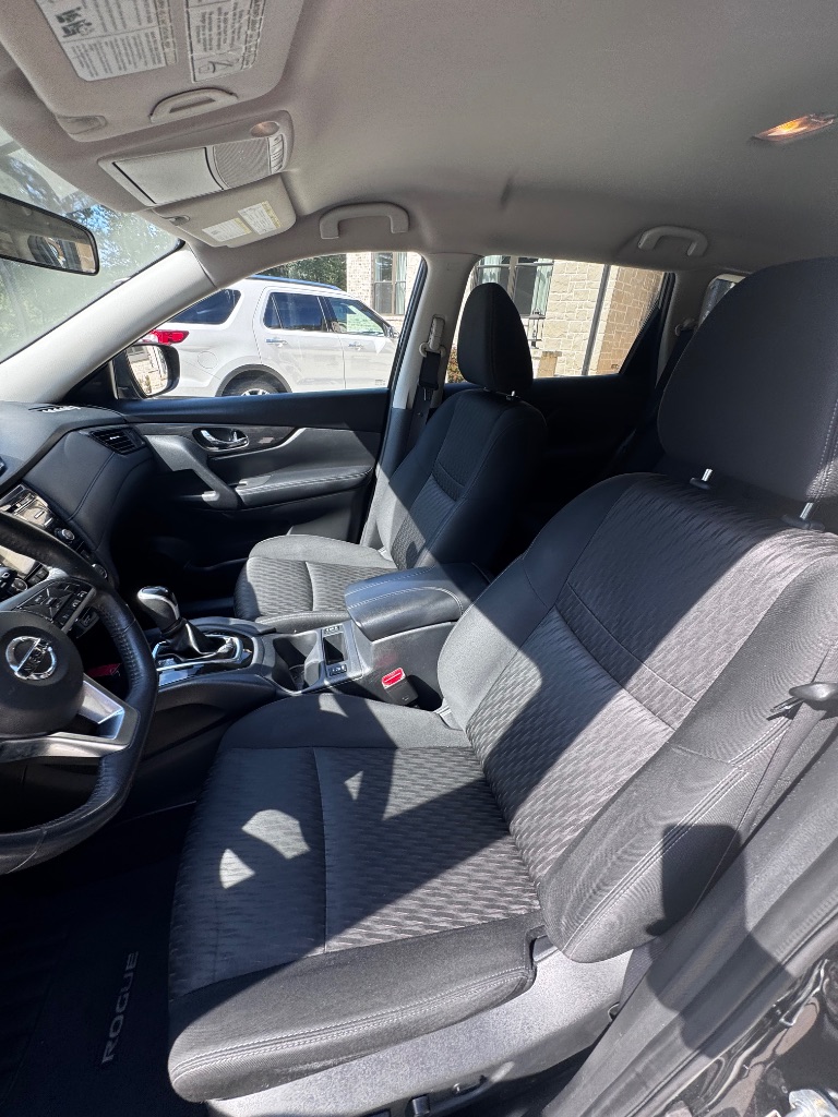 2017 Nissan Rogue - $6,900