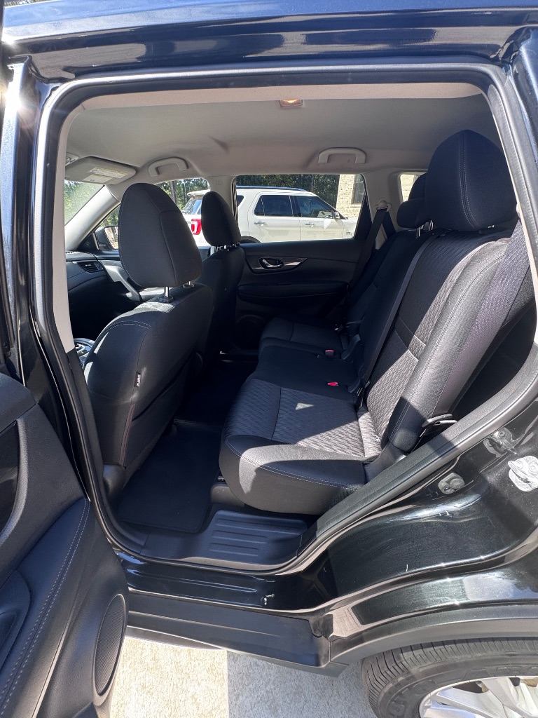 2017 Nissan Rogue - $6,900