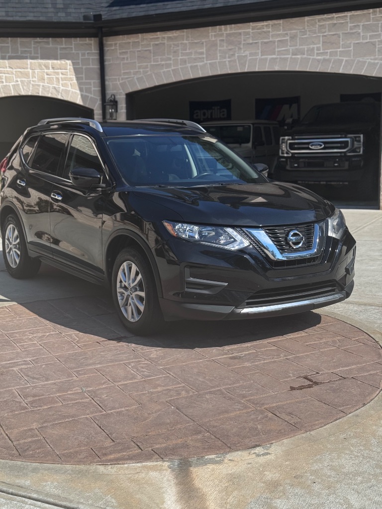2017 Nissan Rogue - $6,900