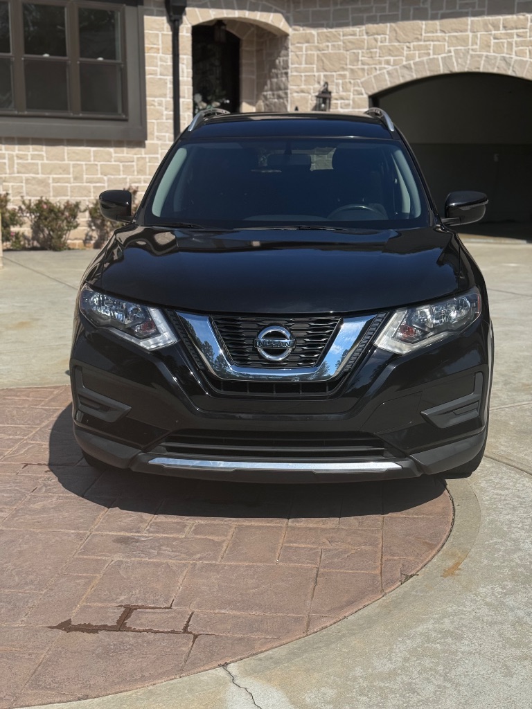 2017 Nissan Rogue - $6,900