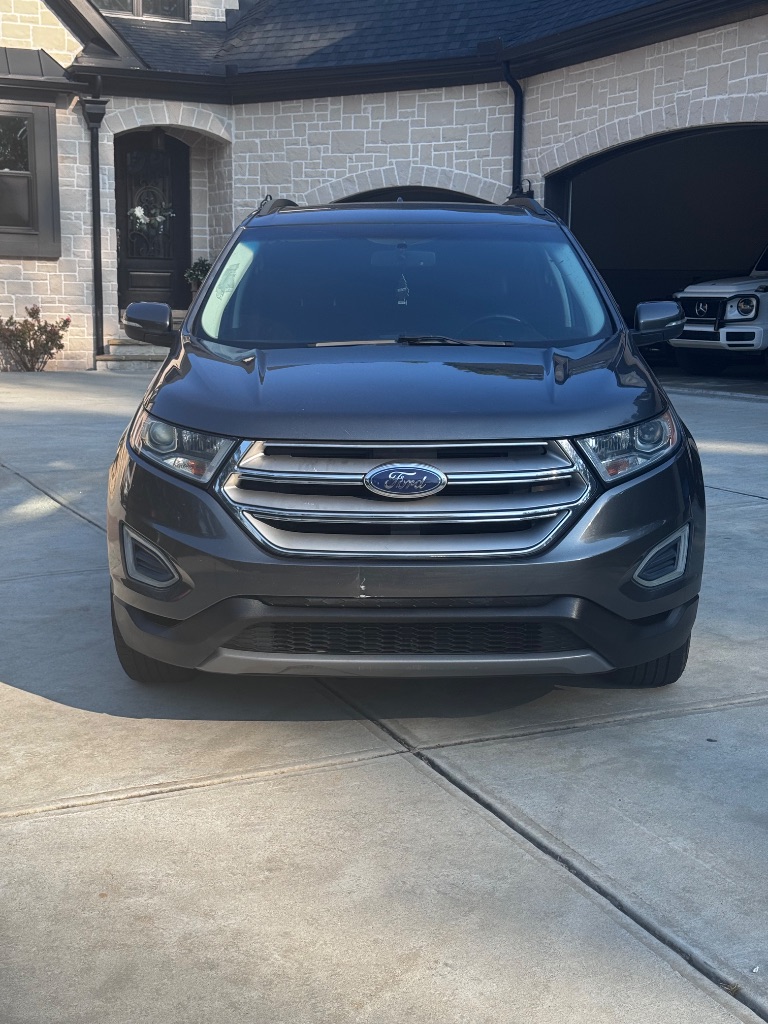 2015 Ford Edge - $8,500