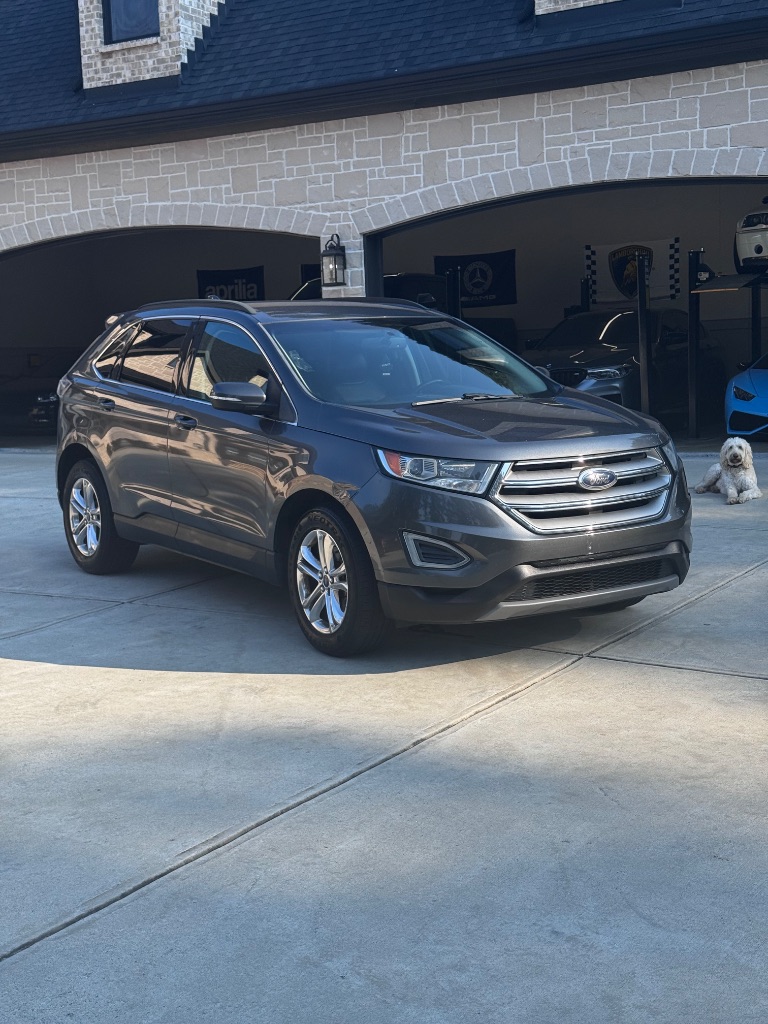 2015 Ford Edge - $8,500