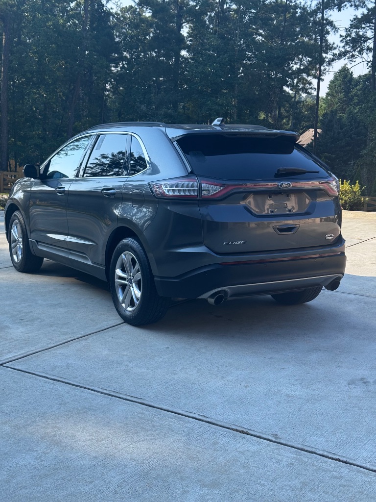 2015 Ford Edge - $8,500