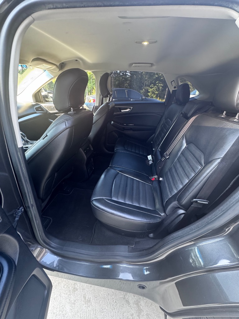 2015 Ford Edge - $8,500