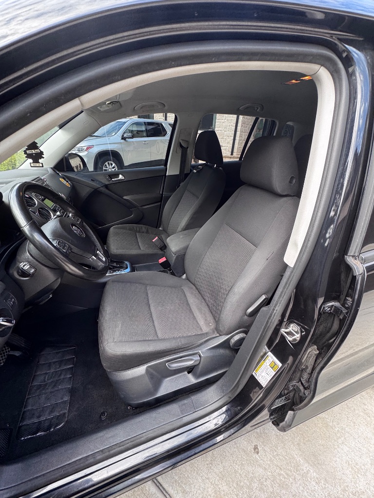 2014 Volkswagen Tiguan - $5,500