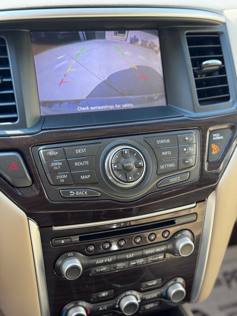 2014 Nissan Pathfinder - $5,500