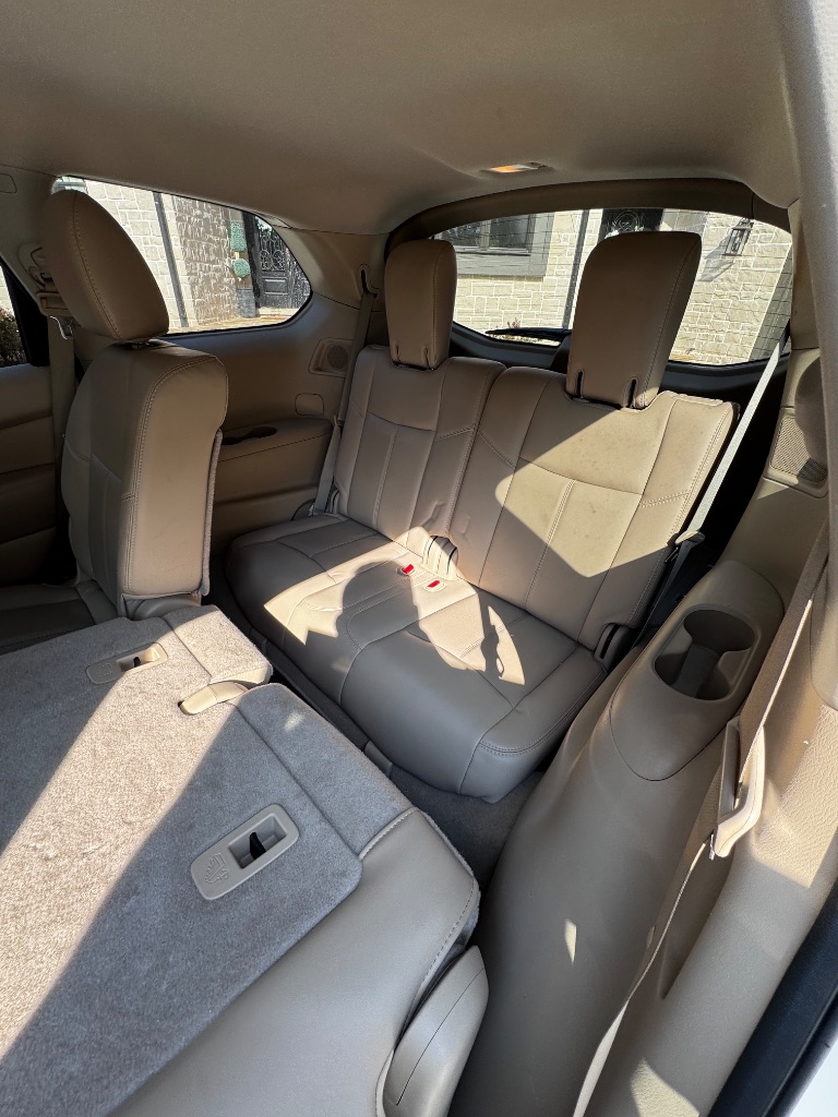 2014 Nissan Pathfinder - $5,500