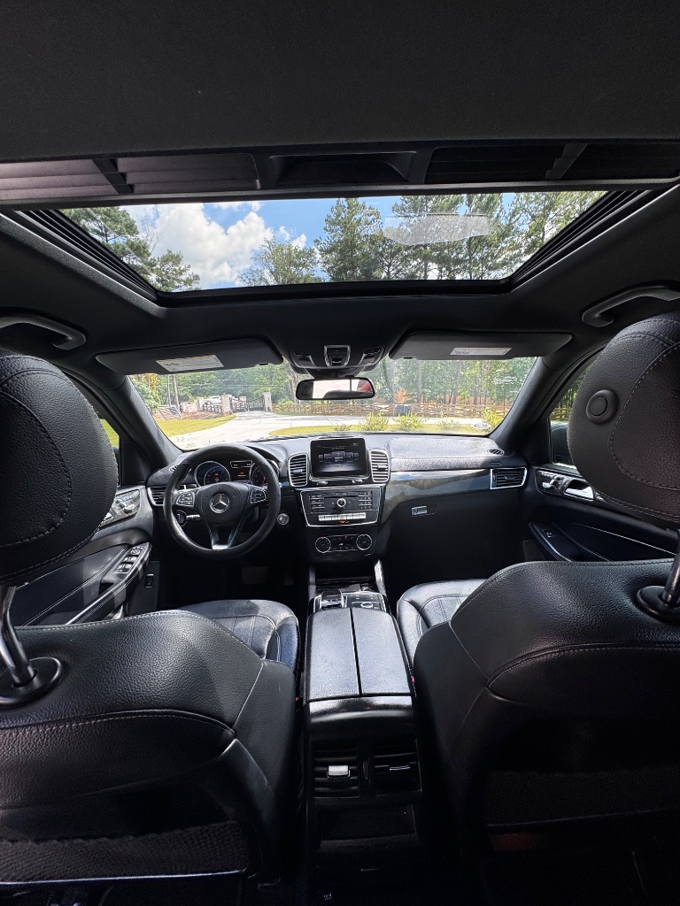2017 Mercedes-Benz GLS - $12,999