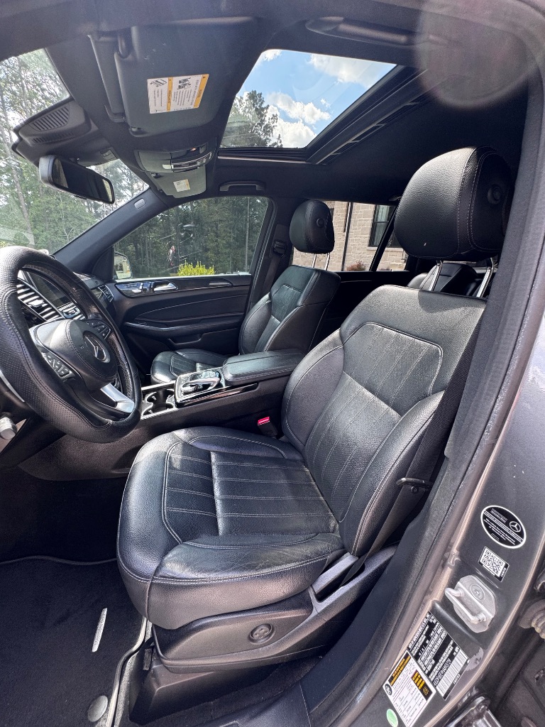 2017 Mercedes-Benz GLS - $12,999