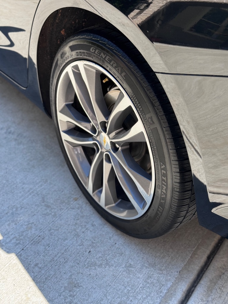 2022 Chevrolet Malibu - $9,900