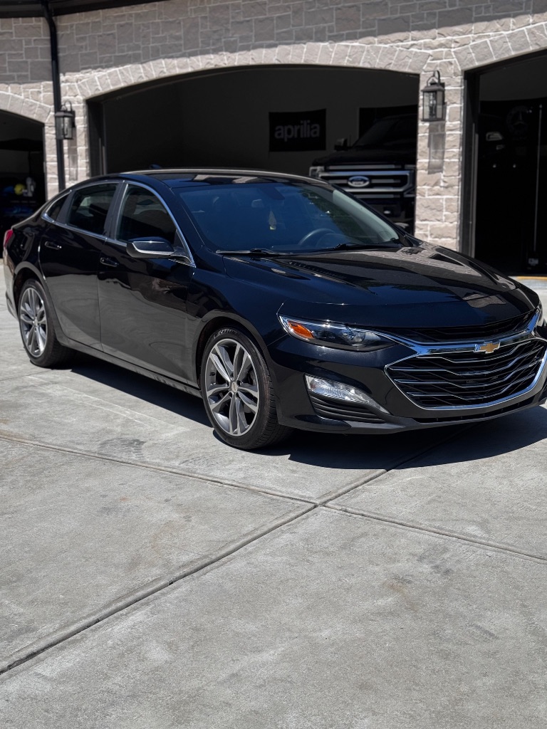 2022 Chevrolet Malibu - $9,900