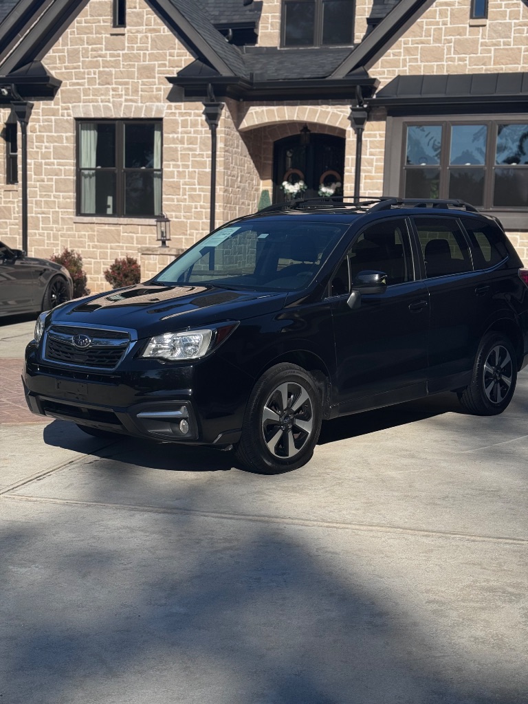 2017 Subaru Forester - $8,500