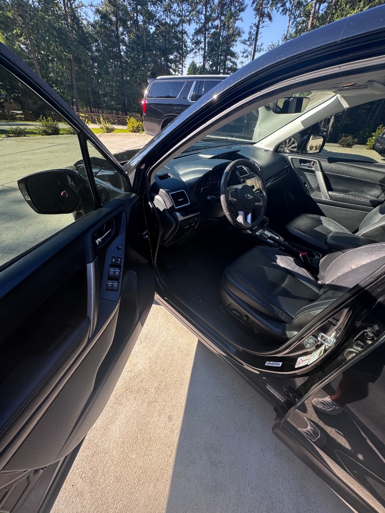 2017 Subaru Forester - $8,500