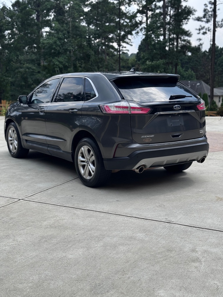 2019 Ford Edge - $11,999