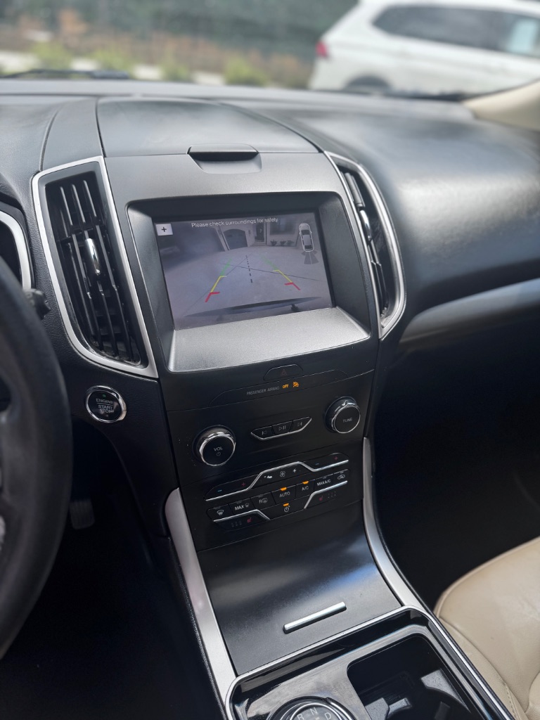 2019 Ford Edge - $11,999