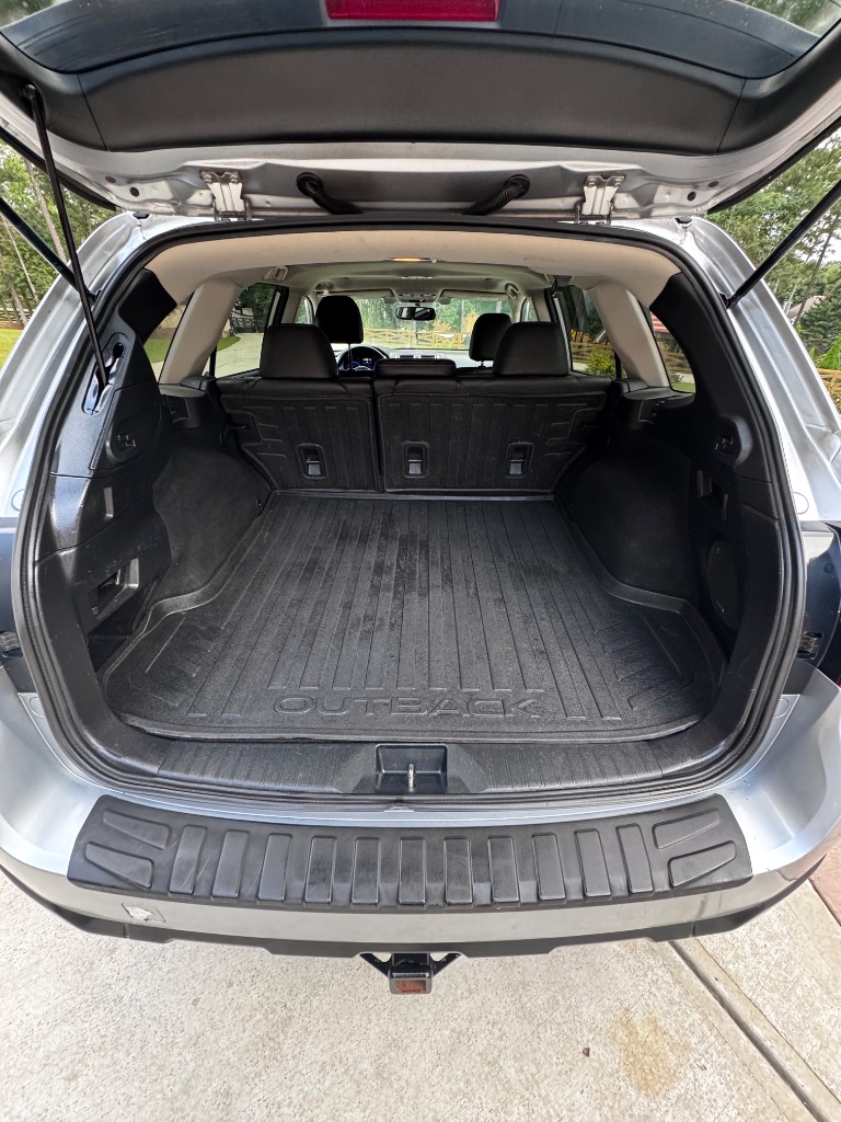 2016 Subaru Outback - $8,999