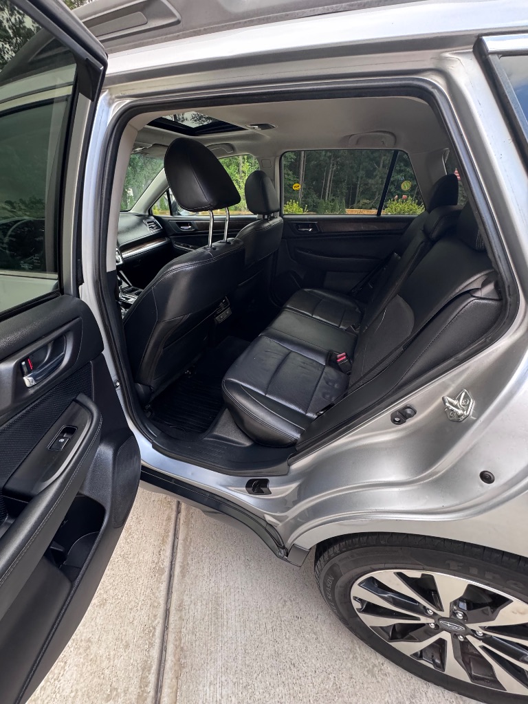 2016 Subaru Outback - $8,999