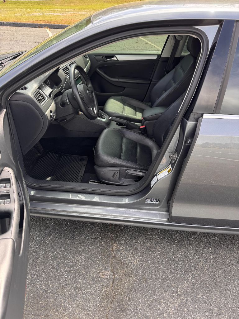 2014 Volkswagen Jetta SE photo