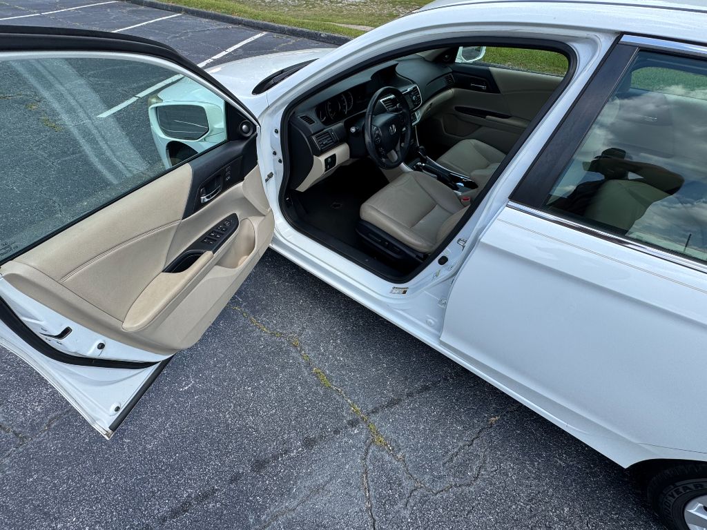 2014 Honda Accord - $12,495
