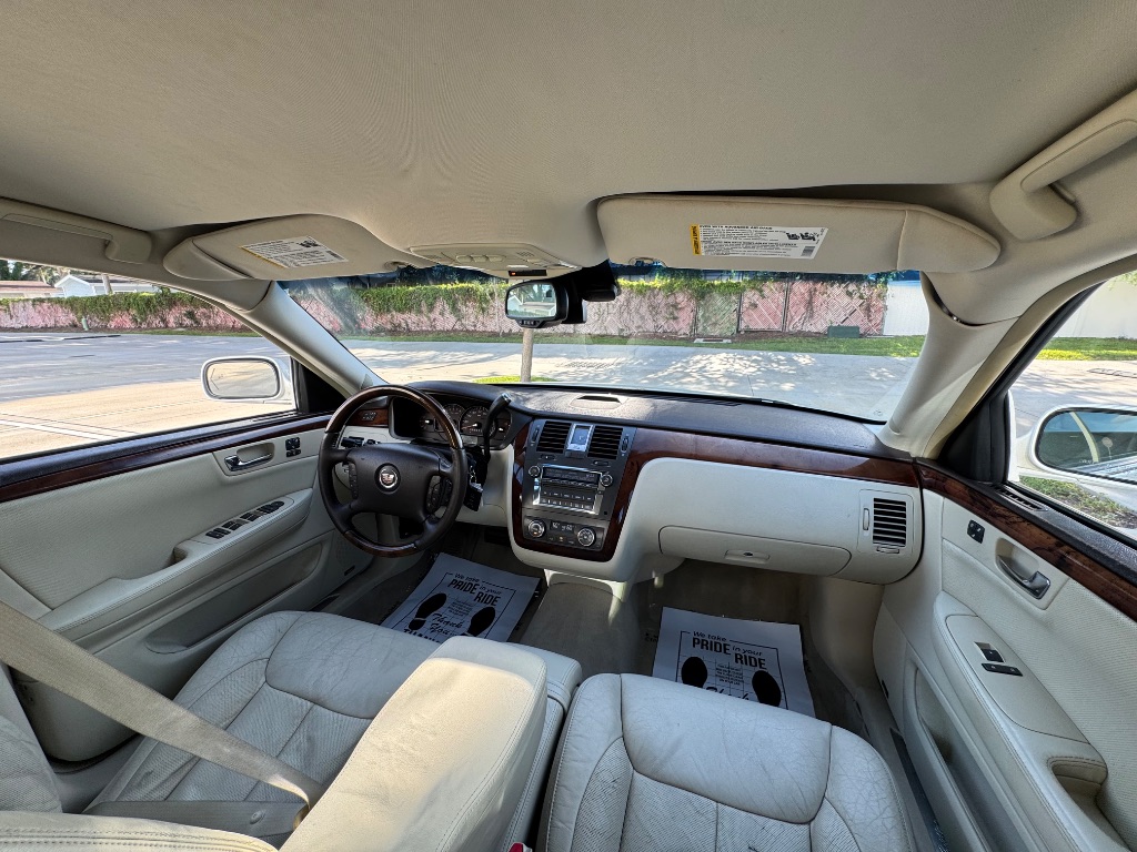 2009 Cadillac DTS - $6,795