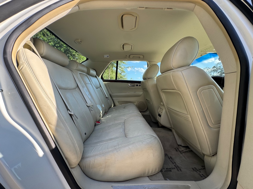 2009 Cadillac DTS - $6,795