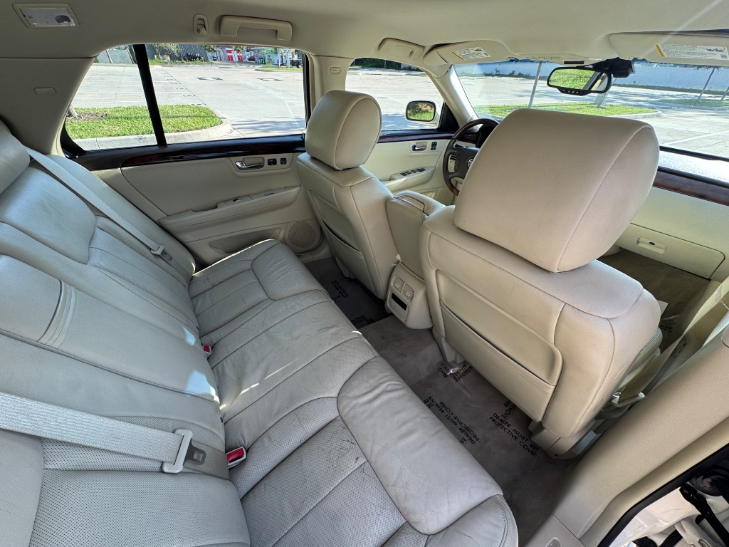 2009 Cadillac DTS - $6,795