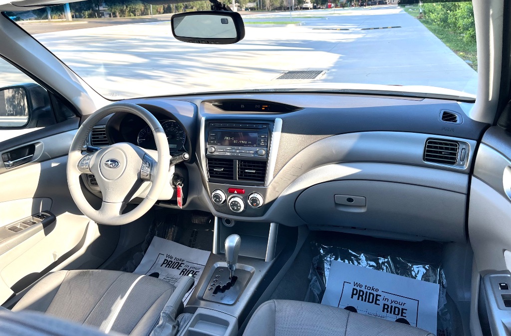 2010 Subaru Forester 2.5X Limited photo