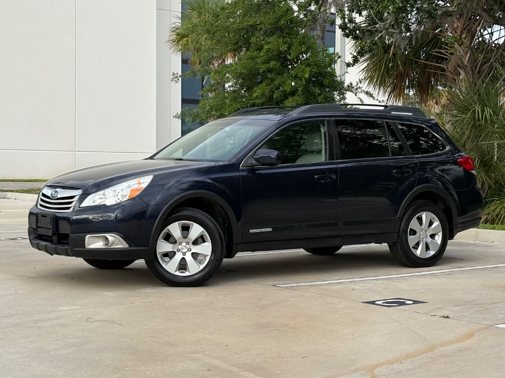 2012 Subaru Outback - $6,995