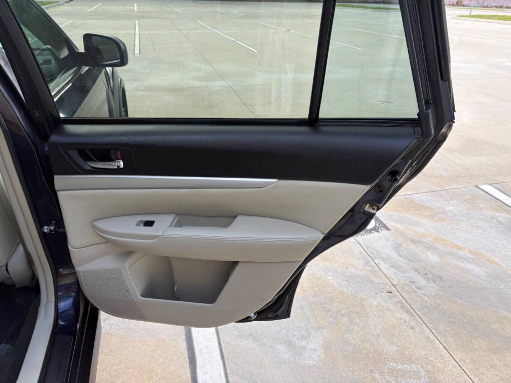 2012 Subaru Outback - $6,995