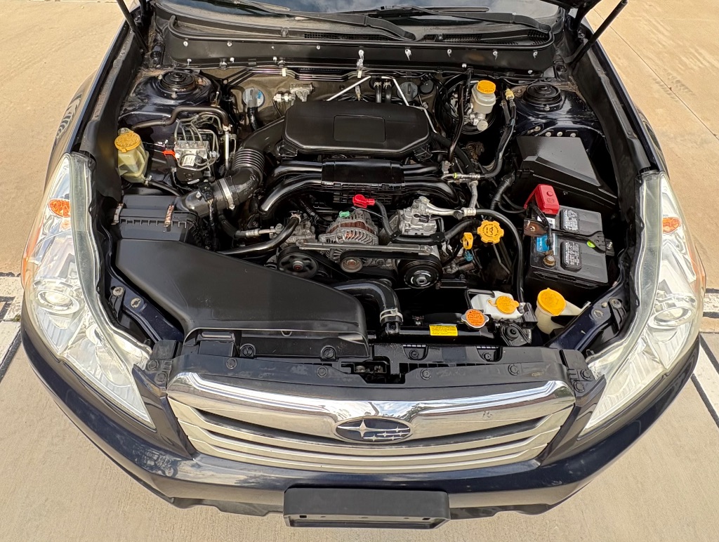 2012 Subaru Outback - $6,995